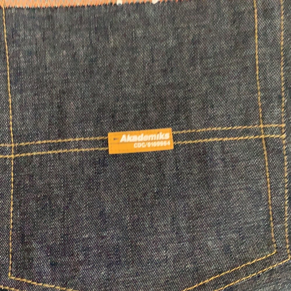 Jeans - Picture 4 of 4